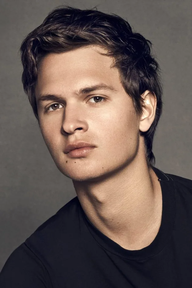 صورة Ansel Elgort
