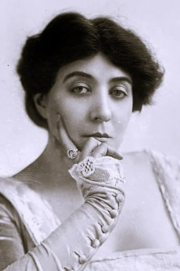 Imagen de portada para Helen Ware