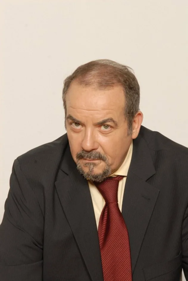 Imagen de portada para Xavier Serrat