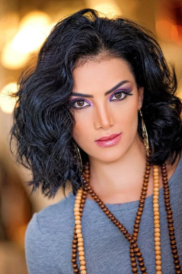Horeya Farghaly için kapak görseli