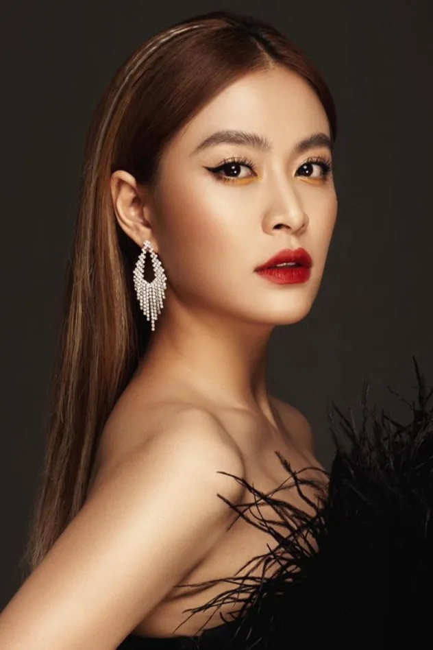 Imagen de portada para Hoàng Thùy Linh
