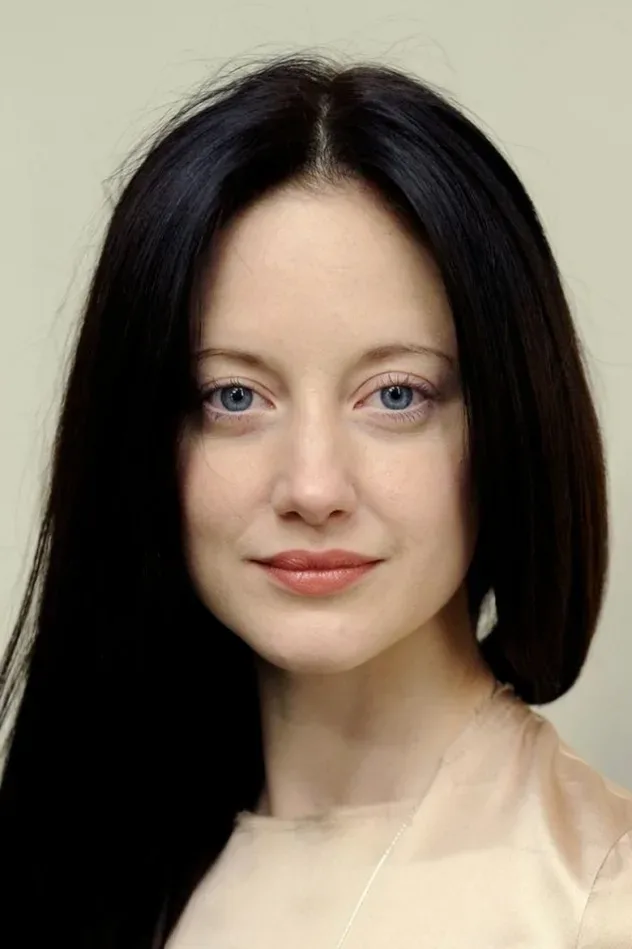 Imagen de portada para Andrea Riseborough