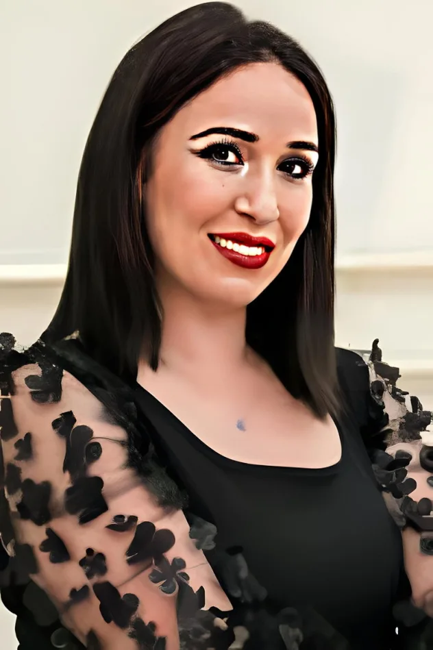 Cover image for Alaa Shakir