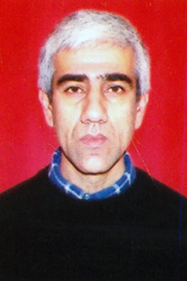 Cover image for Loğman Kərimov