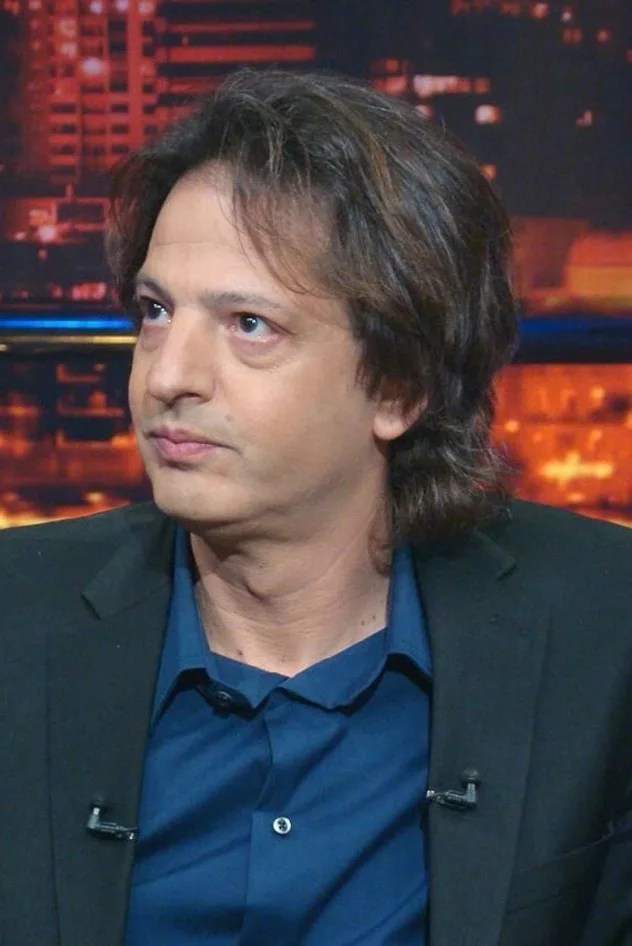 صورة الغلاف لـ Shay Stern