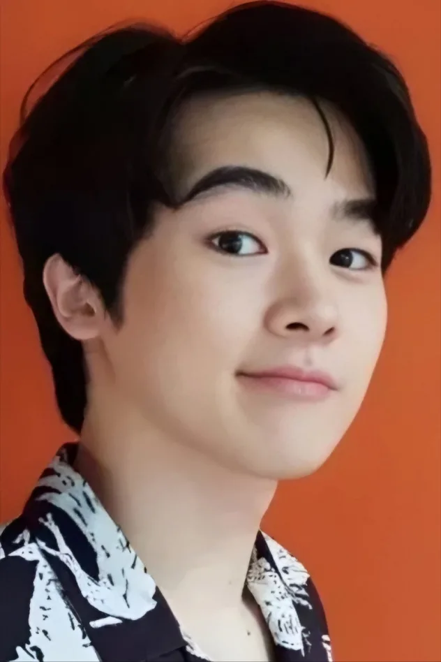 Обложка для ธนวัฒน์ อุทัยกิจวานิจ