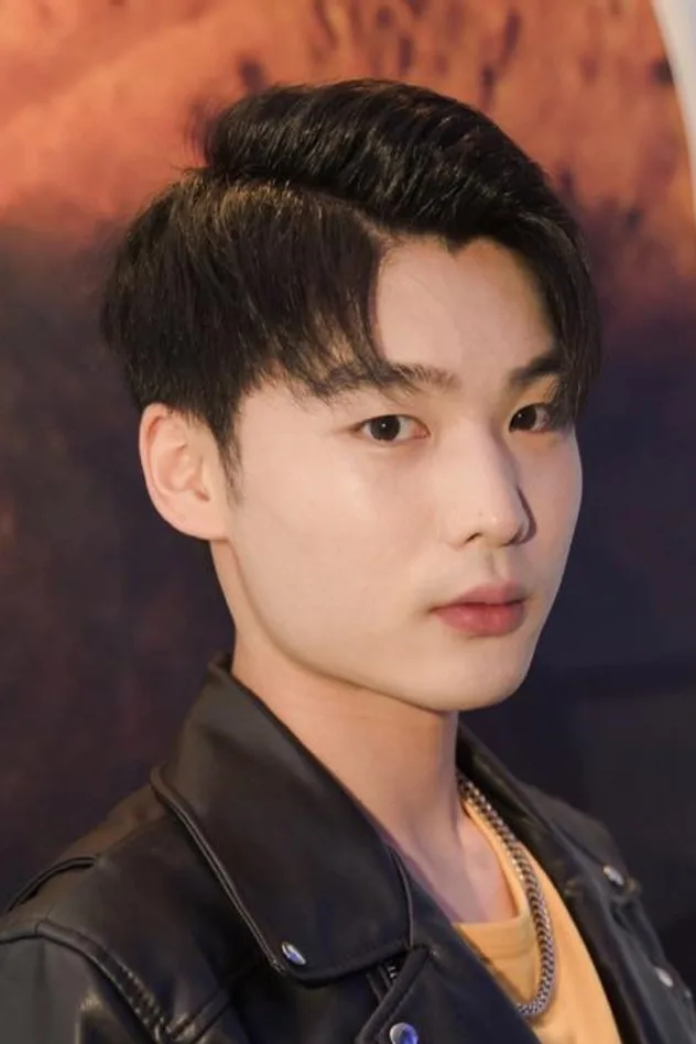 Andrew Liu için kapak görseli