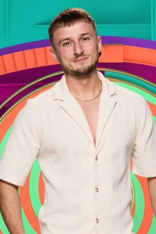 Tate Reynolds için kapak görseli