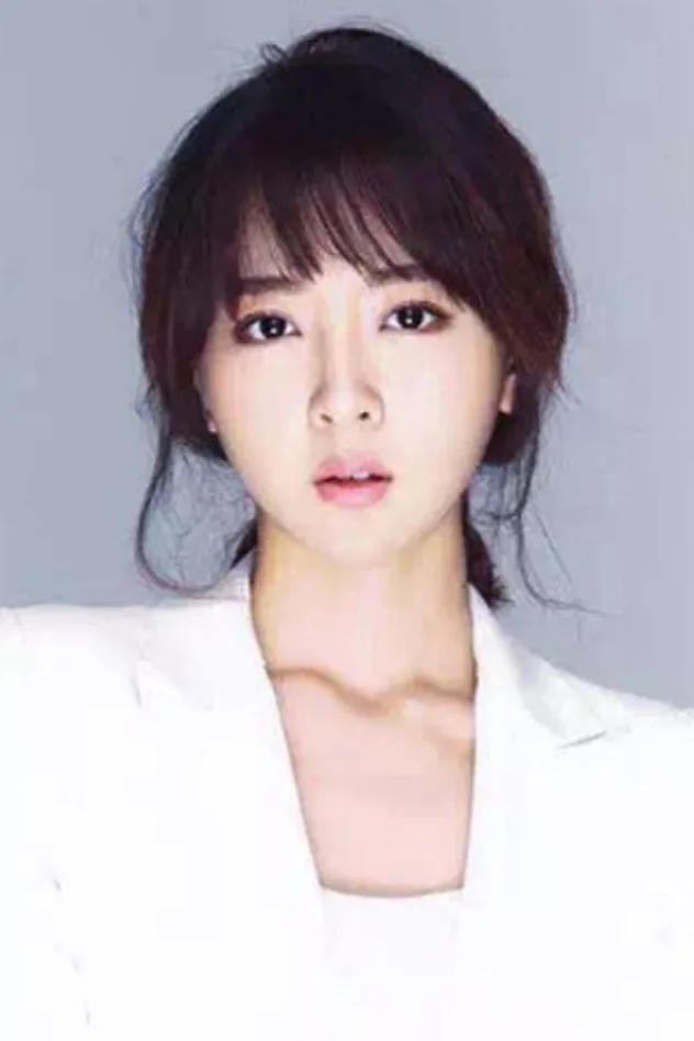 Qin Mingyue fotoğrafı