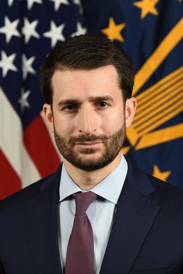 Ezra Cohen