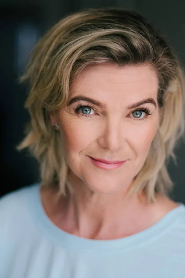 Gillian Baxter için kapak görseli