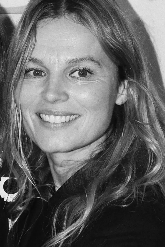 Toinette Laquière için kapak görseli