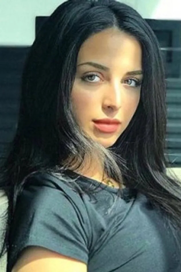 Cover image for Sara Al-Naser