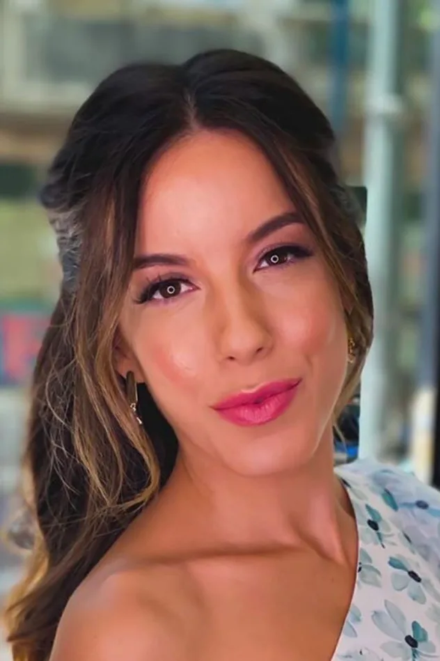 Fani Georgakopoulou için kapak görseli