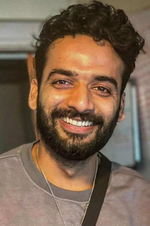 صورة الغلاف لـ Vaibhav Raj Gupta