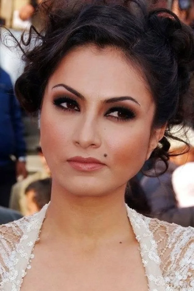 Cover image for Nisha Adhikari