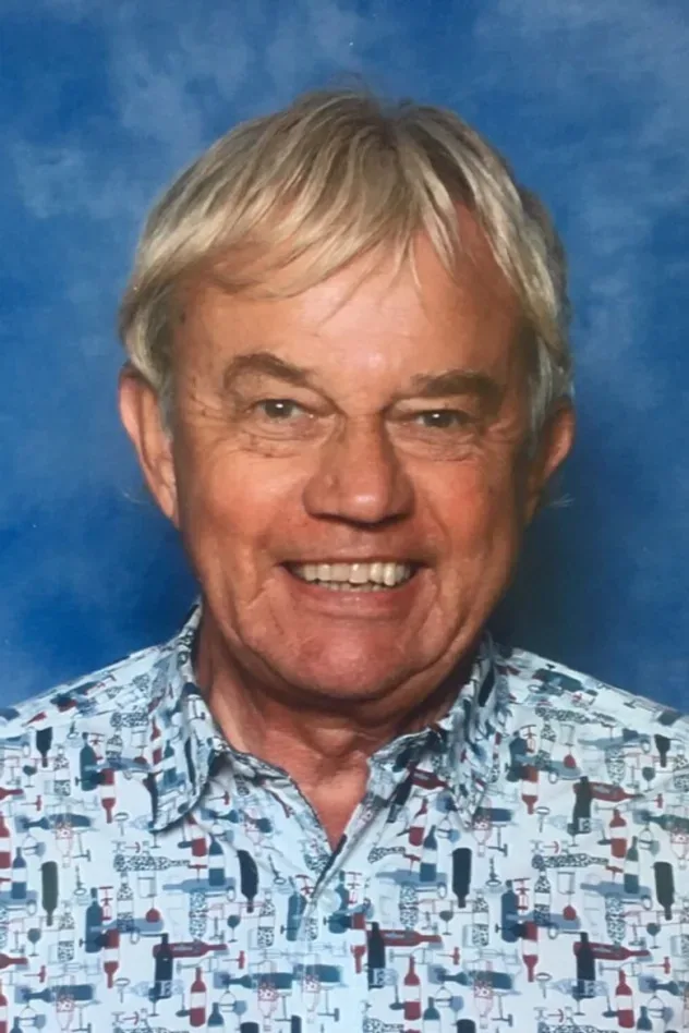 Imagen de portada para Frazer Hines
