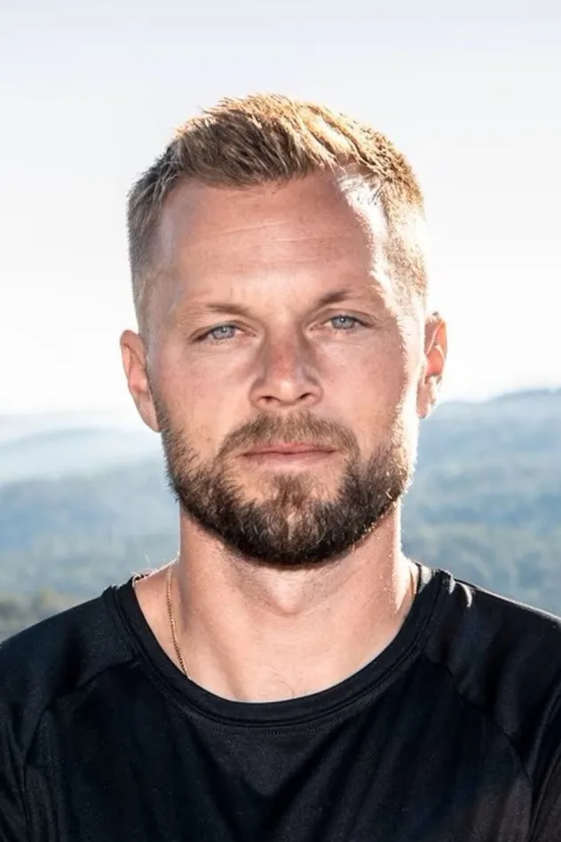 Обложка для Sebastian Larsson