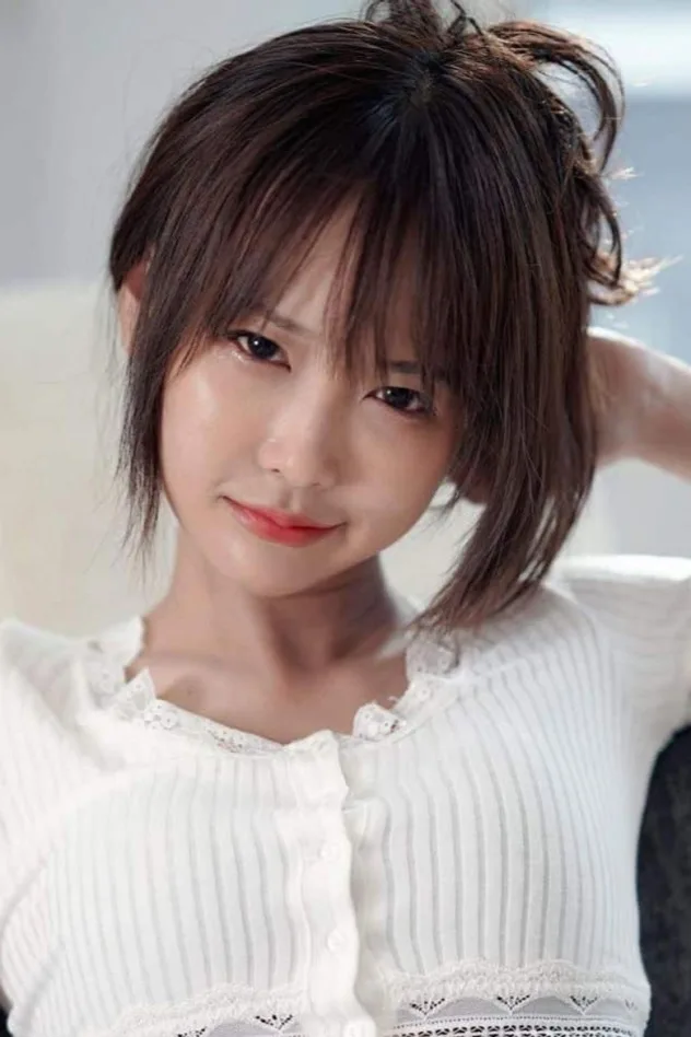 Cover image for Mintra Chauwangkam