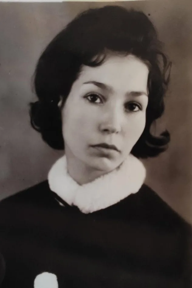 Svetlana Həkimova için kapak görseli