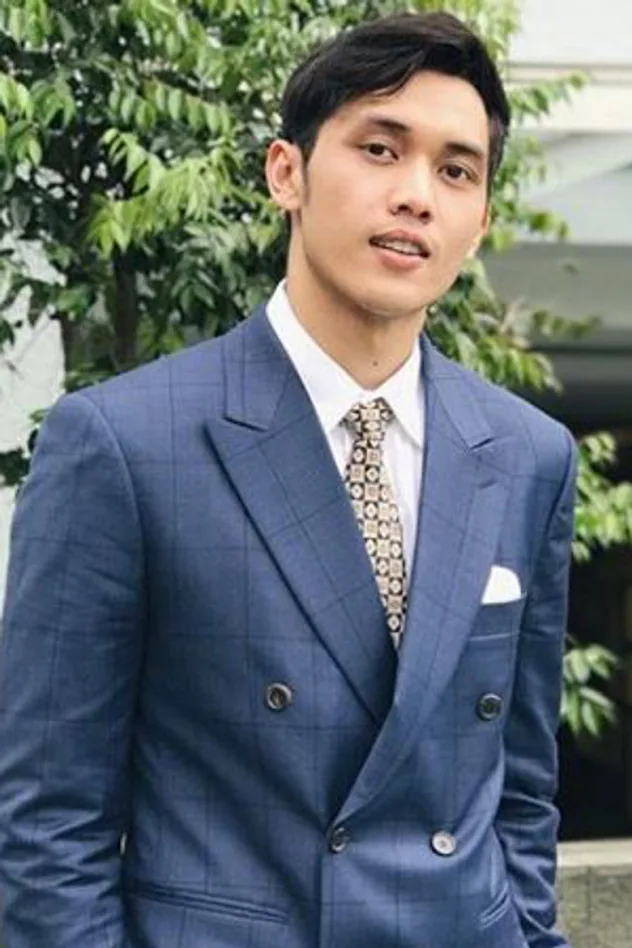صورة الغلاف لـ Adam Lee