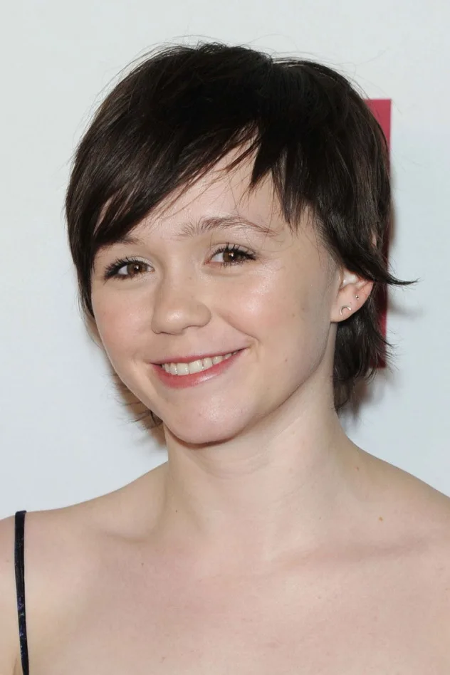 Emily Skeggs fotoğrafı