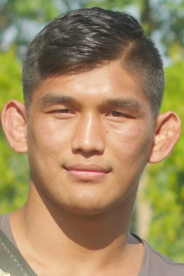 Aung La Nsang için kapak görseli