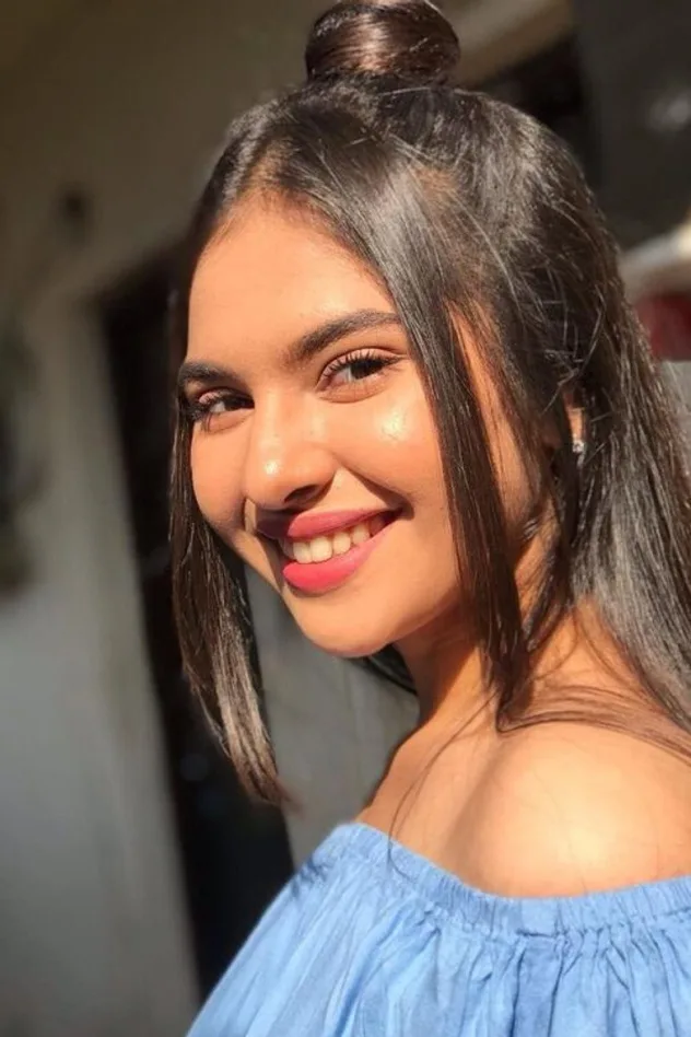Simran Natekar için kapak görseli