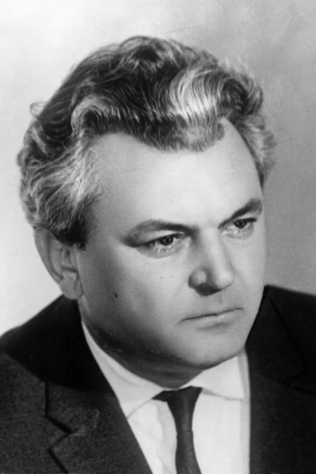 Sergey Bondarchuk için kapak görseli