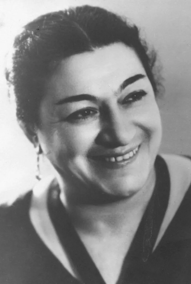 Nəsibə Zeynalova için kapak görseli