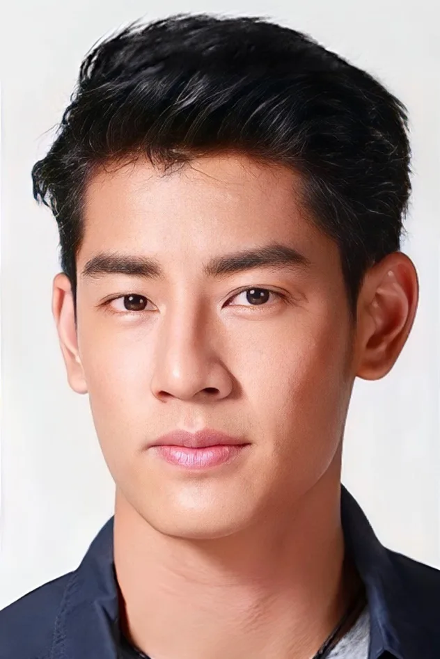 Cover image for กัมมัญญ์ กลมแก้ว