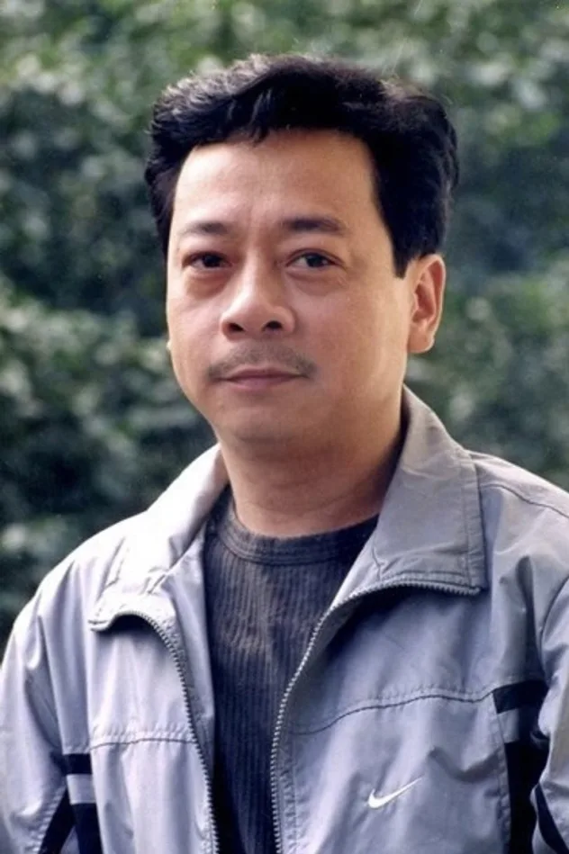 Cover image for Hoàng Dũng