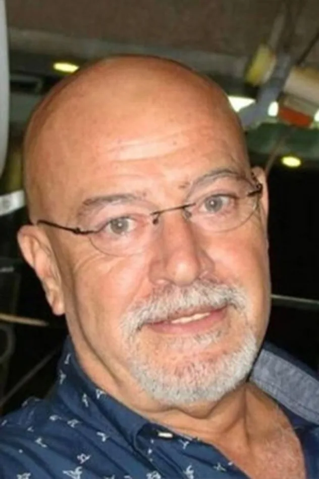 Imagen de portada para Nabil Nour El Din
