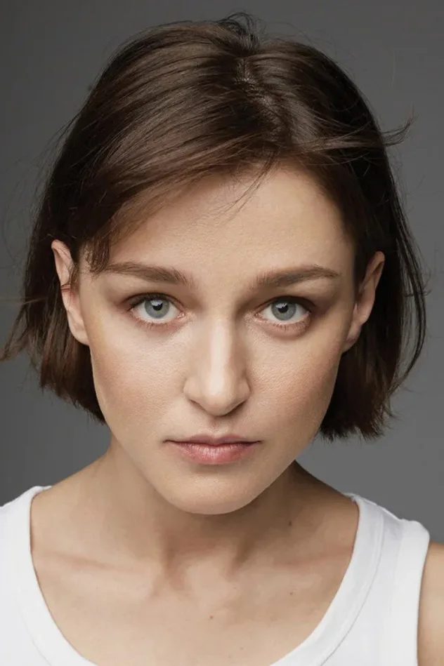 Evgeniya Kregzhde için kapak görseli