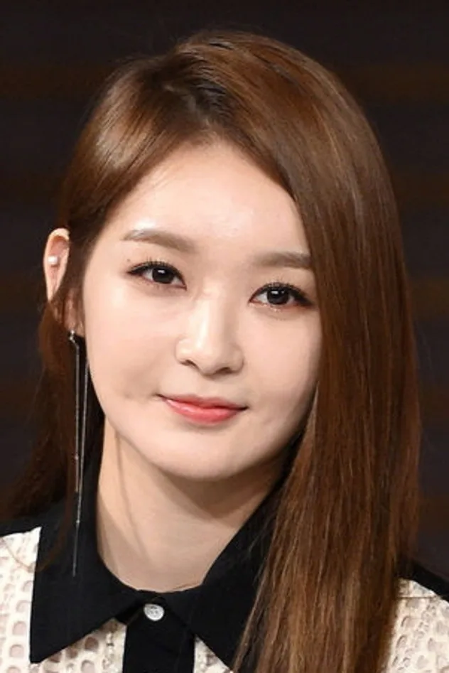 강민경 fotoğrafı