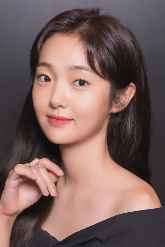 Kim Hye-jun fotoğrafı