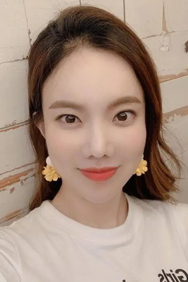 Обложка для Kim Na-hee