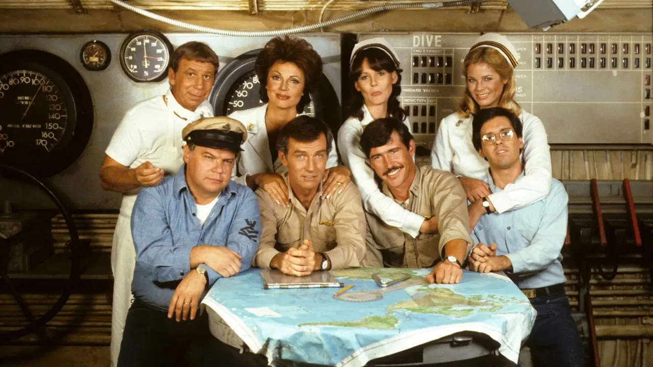 Operation Petticoat için arka plan görseli