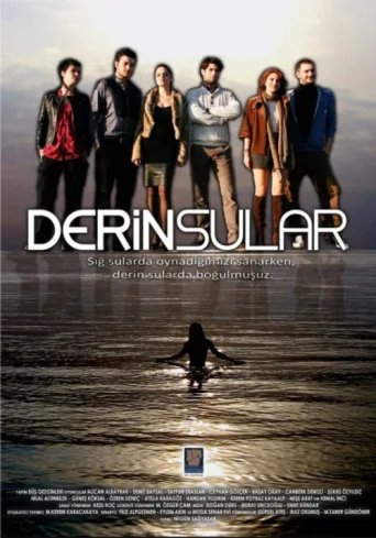 Derin Sular afişi