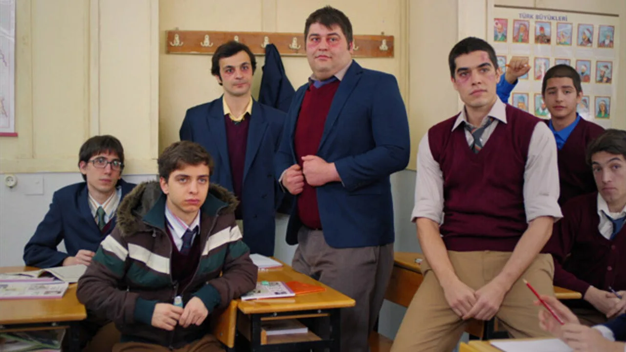 خلفية لـ Boynu Bükükler