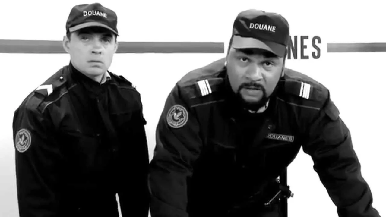Фоновое изображение для Les Douaniers
