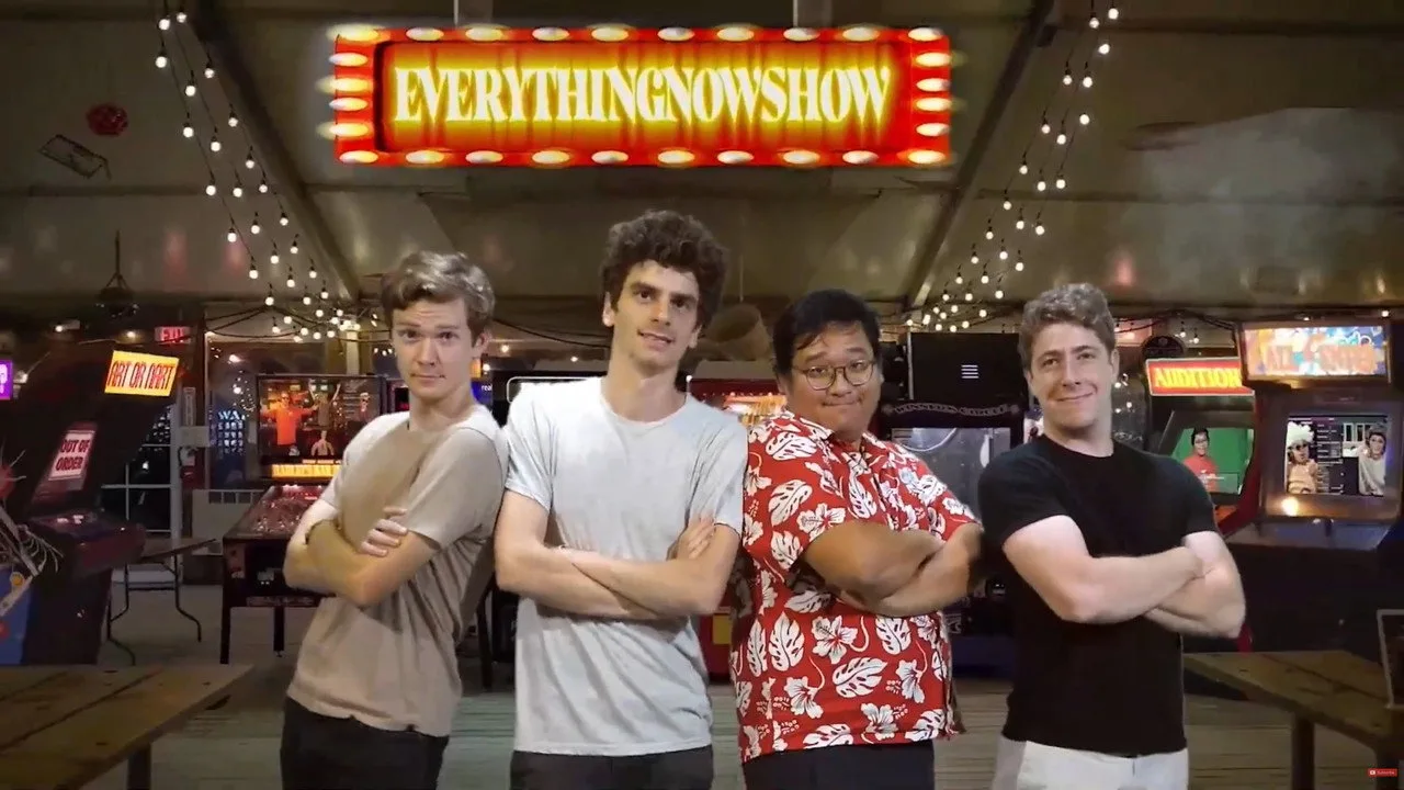 Everything Now Show için arka plan görseli