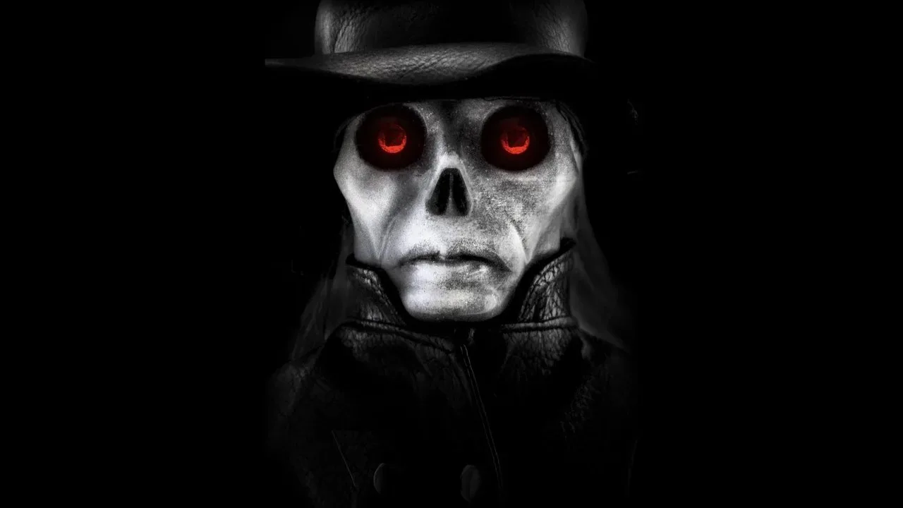 خلفية لـ Puppet Master: The Littlest Reich