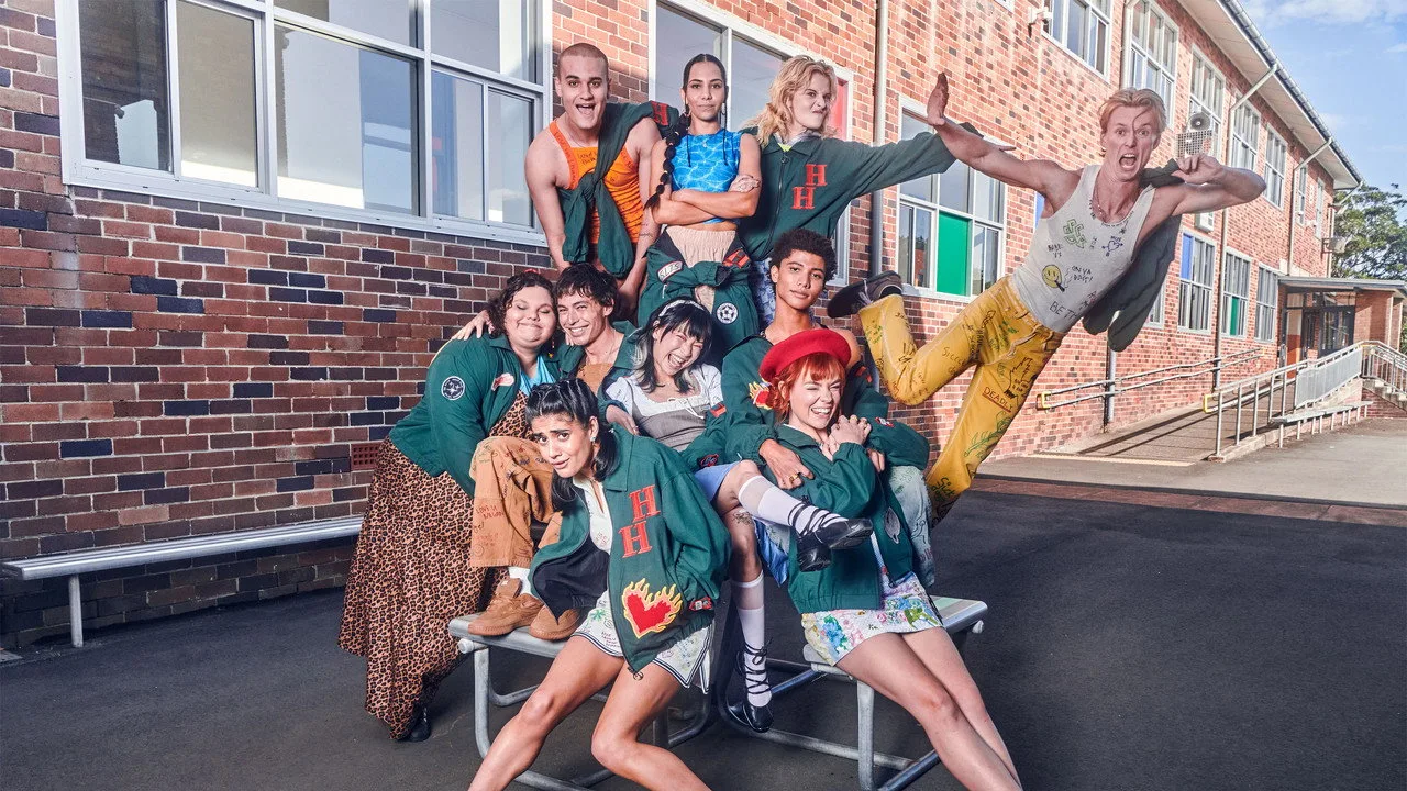 Heartbreak High için arka plan görseli