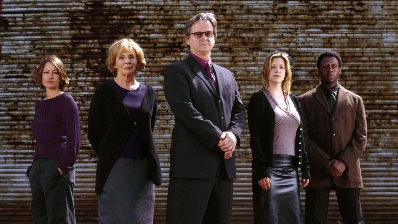 خلفية لـ Waking the Dead
