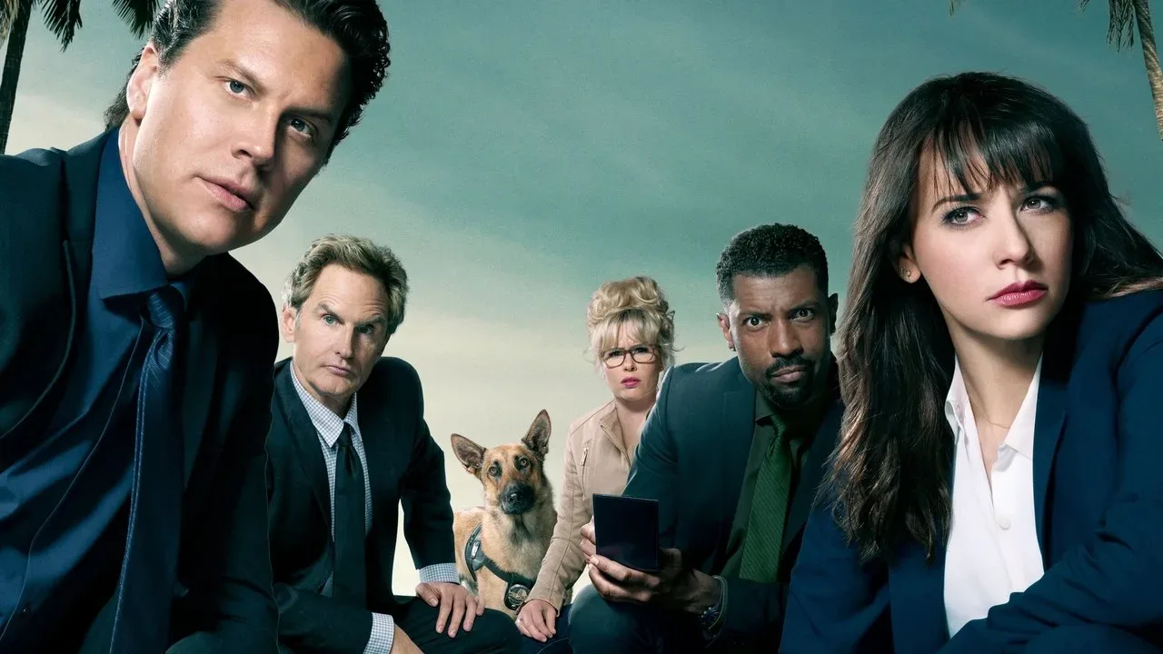 خلفية لـ Angie Tribeca