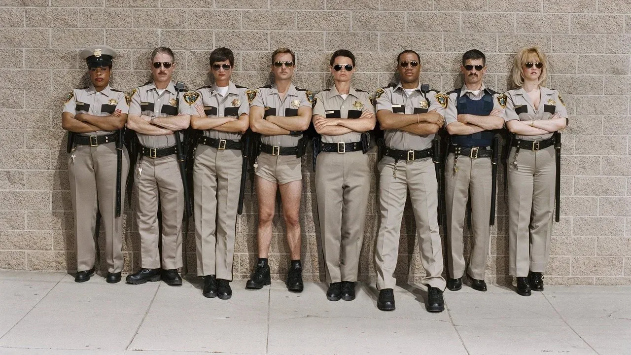 خلفية لـ Reno 911!