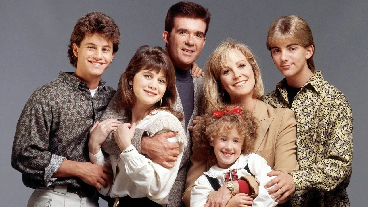 خلفية لـ Growing Pains