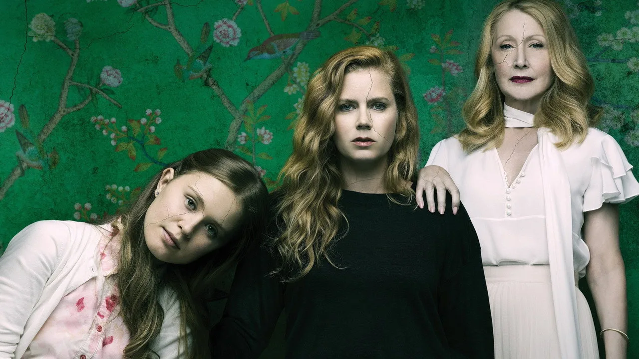 خلفية لـ Sharp Objects