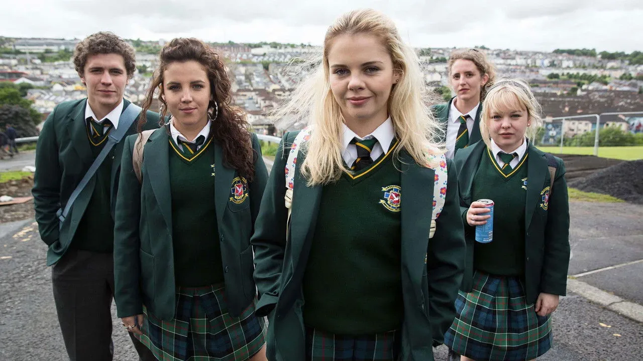 خلفية لـ Derry Girls